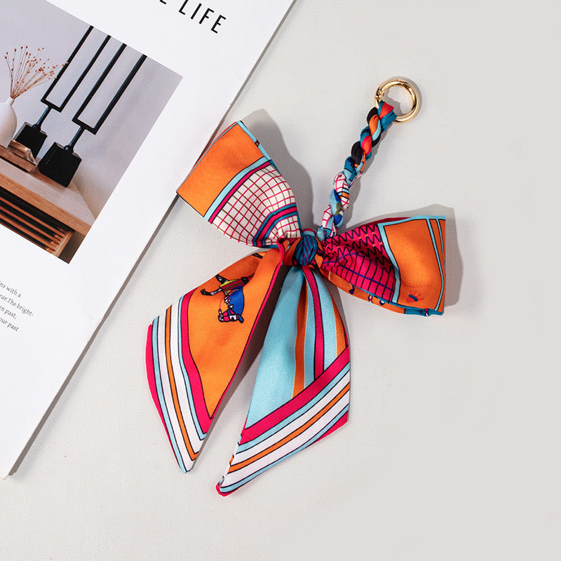 Capri Bow Charm